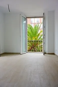 Bonbon Soho Apartment